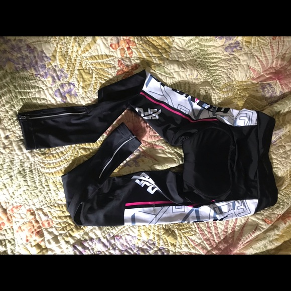 Sponeed women’s szL cycling pants w padded seat - Picture 3 of 3